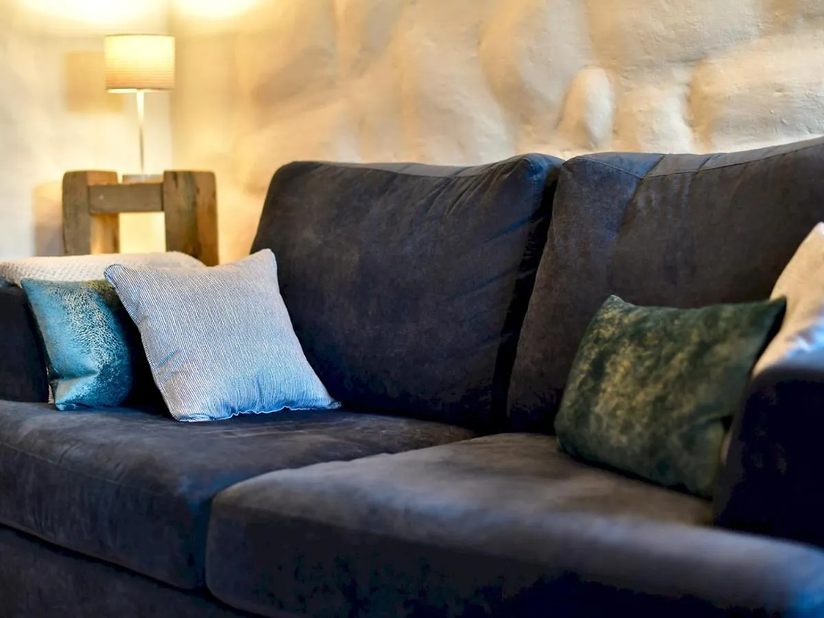 Holiday home Pass The Keys Charming Fisherman'S Cottage With Stunning Sea Views Swansea